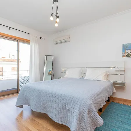 Perola-superb Base In Historical Centre