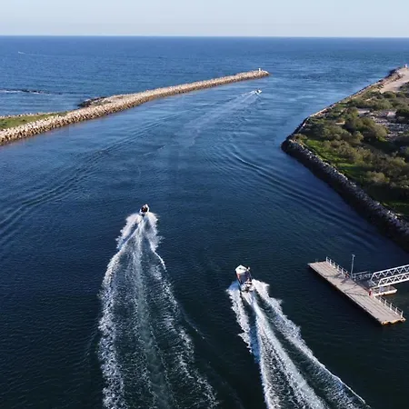 Perola-superb Base In Historical Centre *