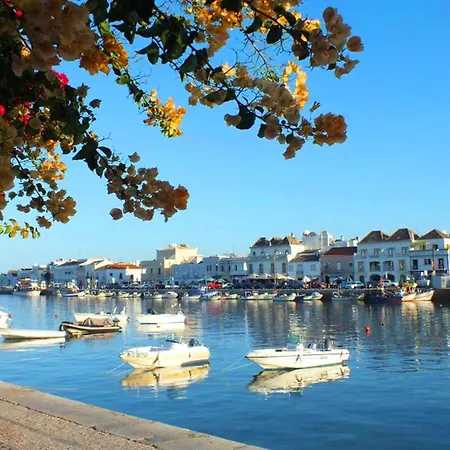 Perola-superb Base In Historical Centre Tavira