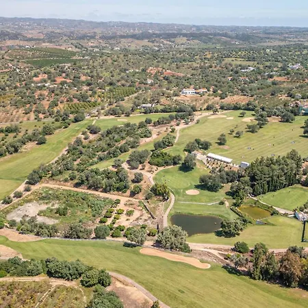 Perola-superb Base In Historical Centre *