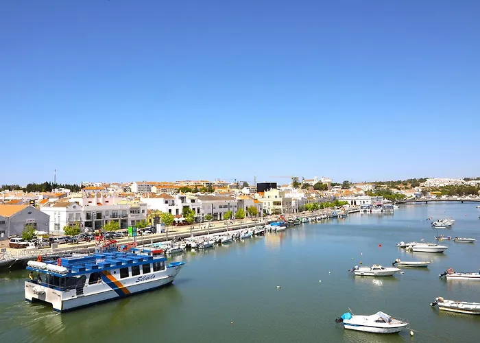 Perola-superb Base In Historical Centre Apartment Tavira