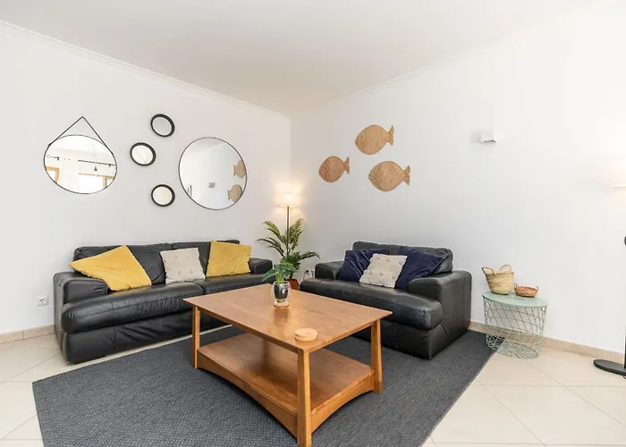 Perola-superb Base In Historical Centre * Tavira