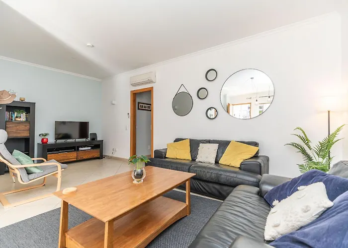 Perola-superb Base In Historical Centre Tavira