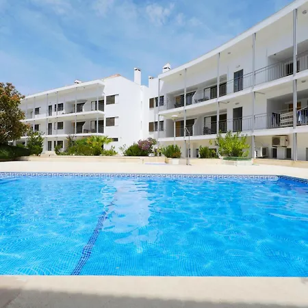 Perola-superb Base In Historical Centre Apartment *